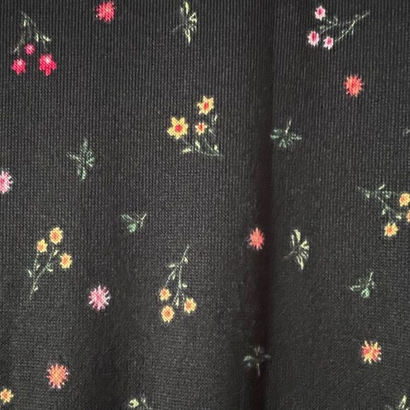 LuLaRoe Black Floral Print Cheryl Cardigan size: XS - Picture 6 of 7